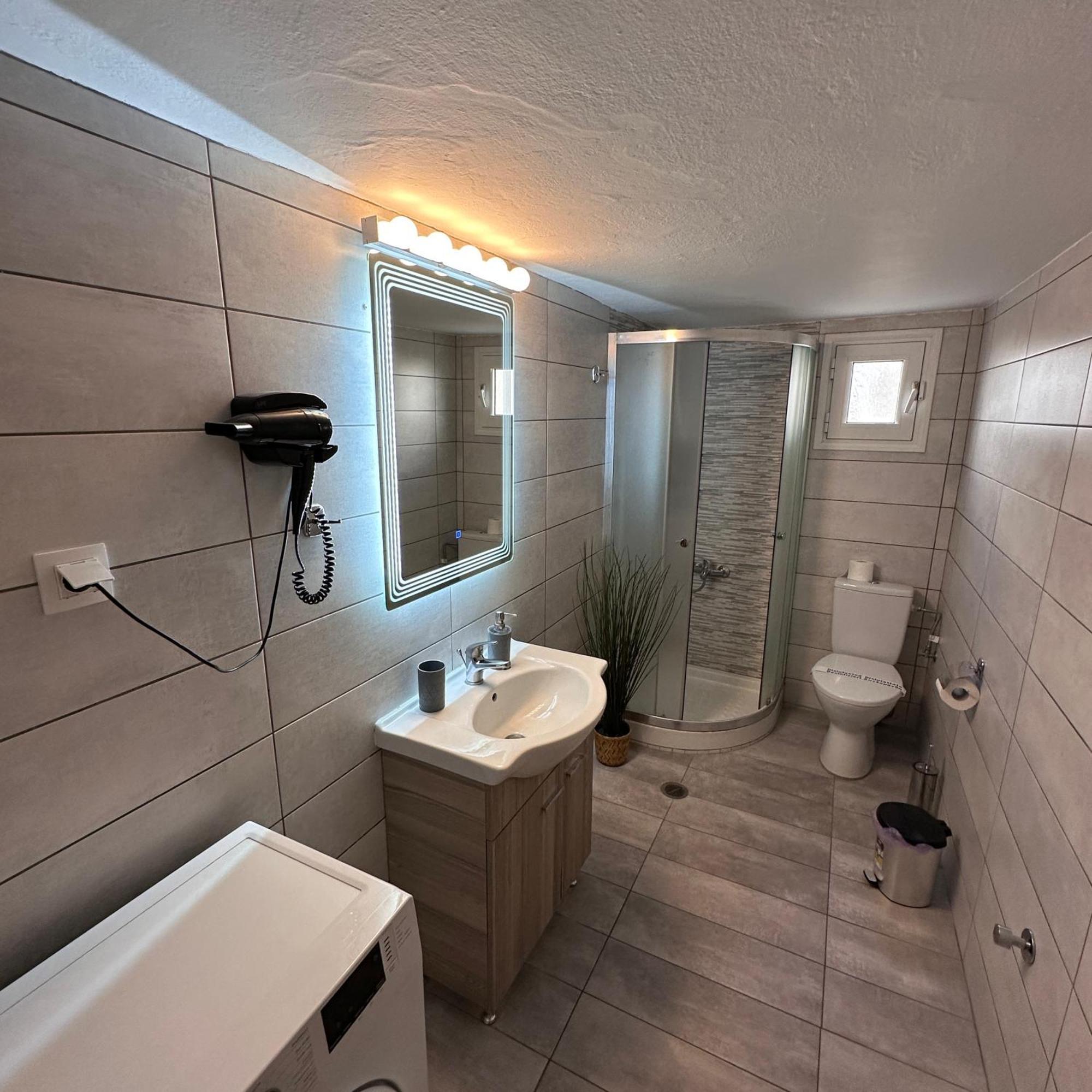Anemome Deluxe Apartment Thessaloniki Exterior photo